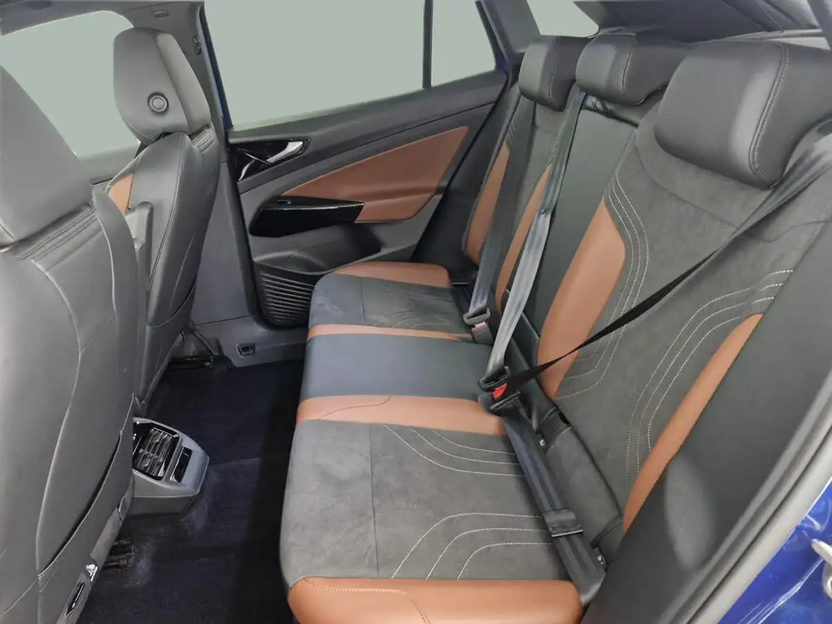 2021-volkswagen-id4-e-family-big-14
