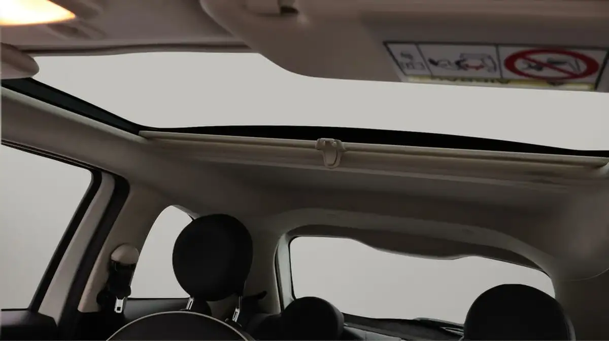 2019-fiat-500-12-lounge-ss-big-25