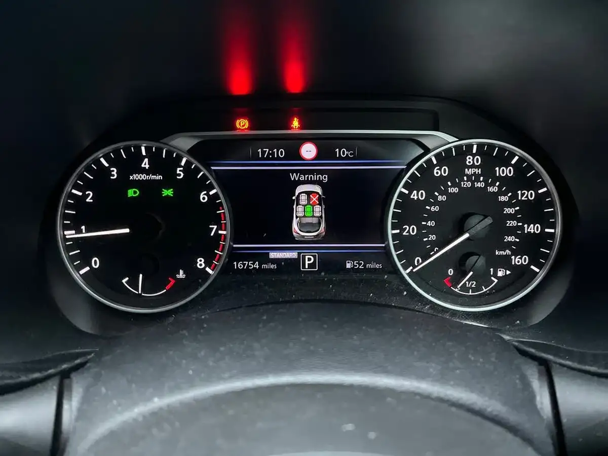 2022-nissan-juke-10-dig-t-n-connecta-dct-big-15