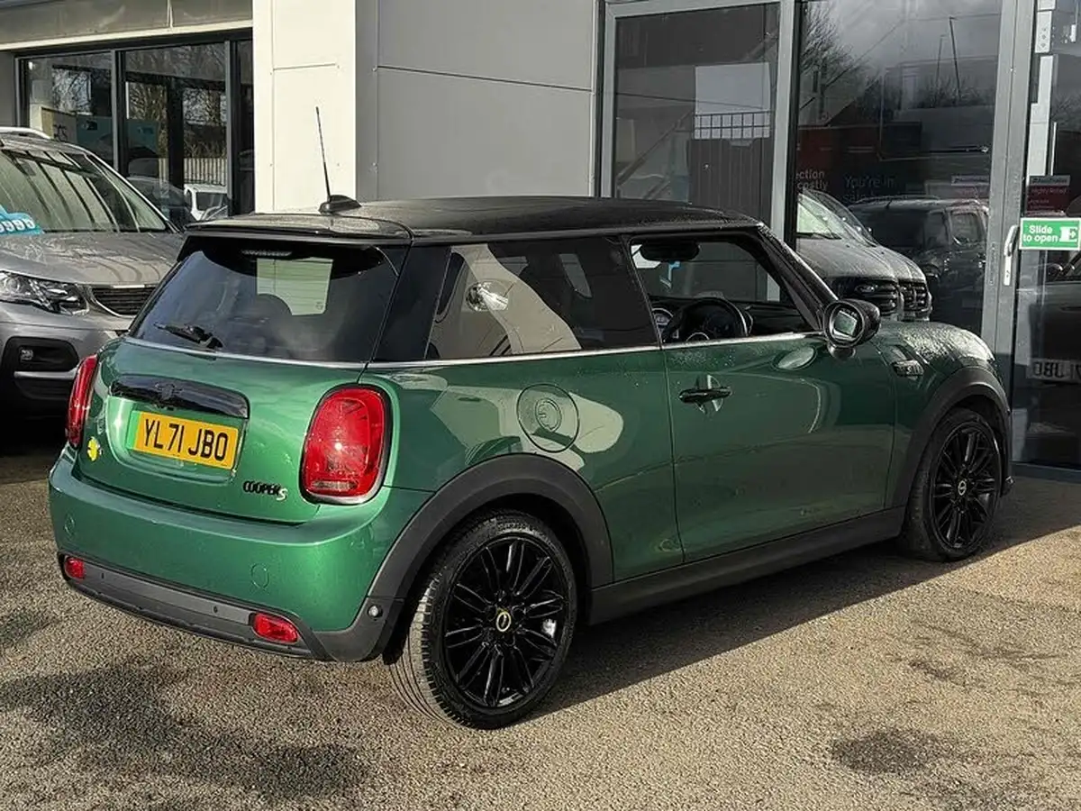 2021-mini-cooper-e-cooper-s-3-big-10