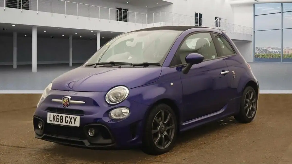 2018-abarth-595c-14-tjet-big-4