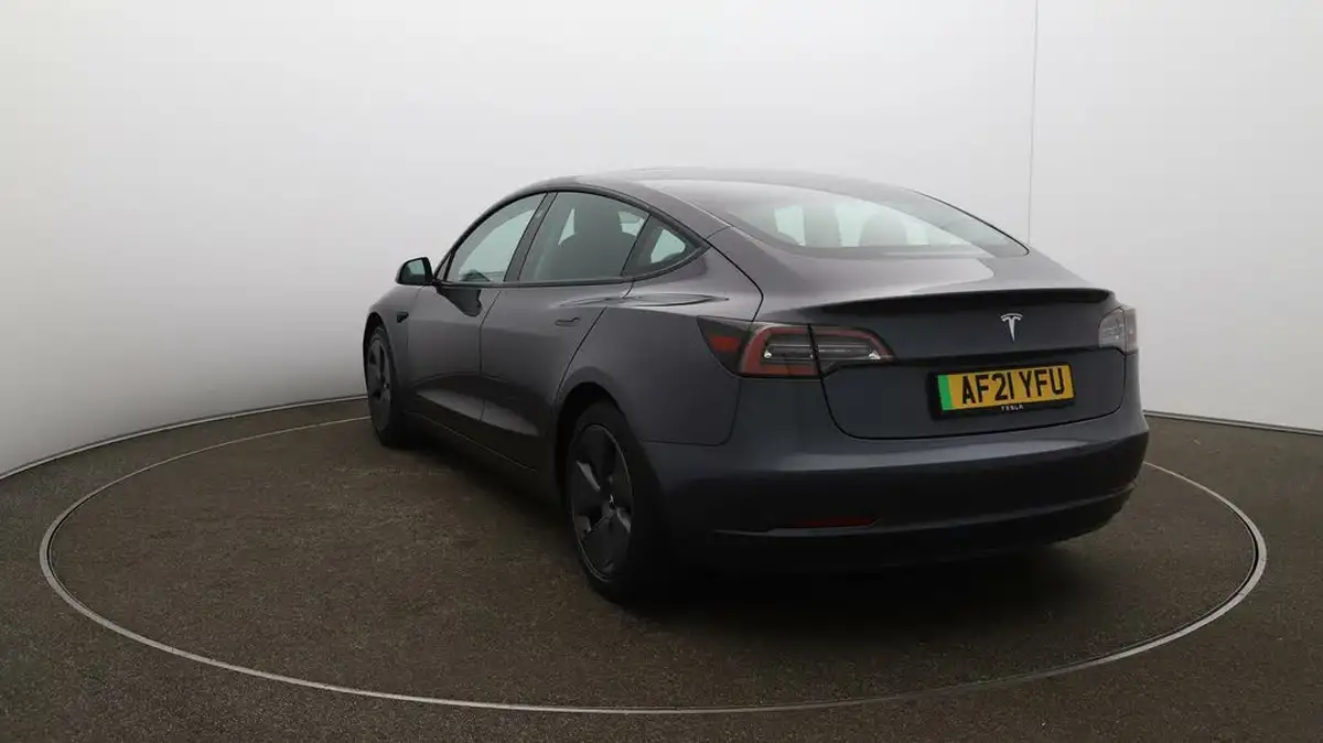 2021-tesla-model-3-e-standard-plus-big-53