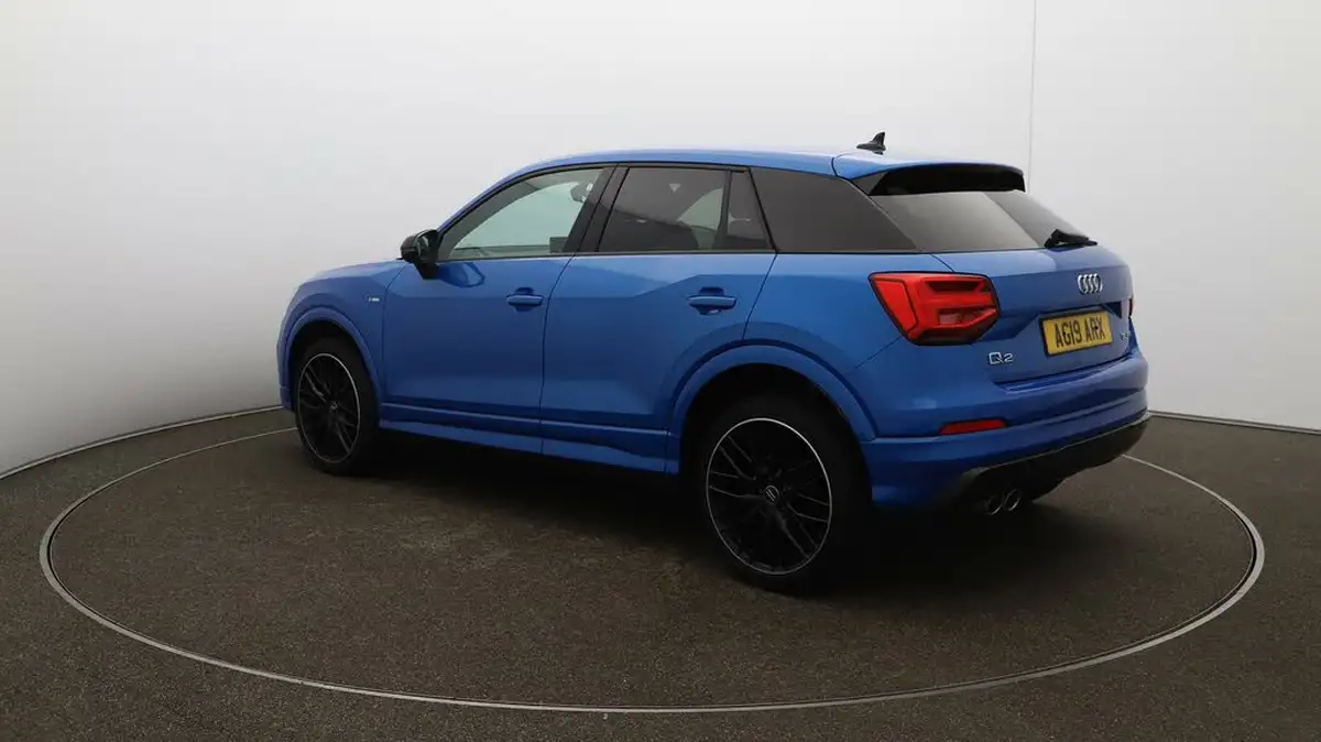 2019-audi-q2-15-35-tfsi-black-edition-cod-big-56