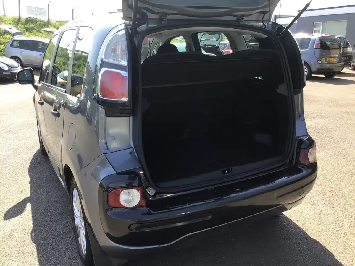 2009-citroen-c3-picasso-16hdi-vtr-big-10