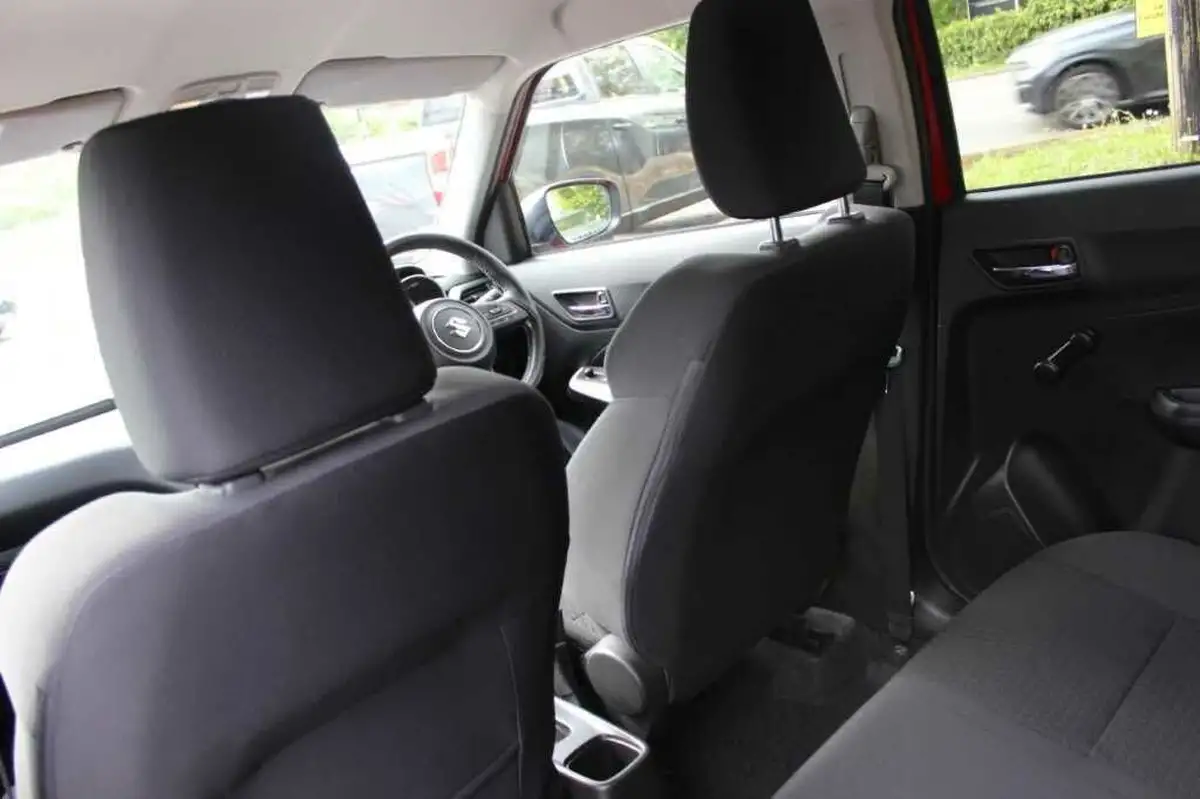 2022-suzuki-swift-12-dualjet-sz-l-big-26