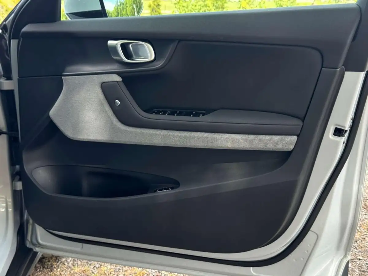 2021-polestar-polestar-2-e-ps2-165kw-standard-single-big-12