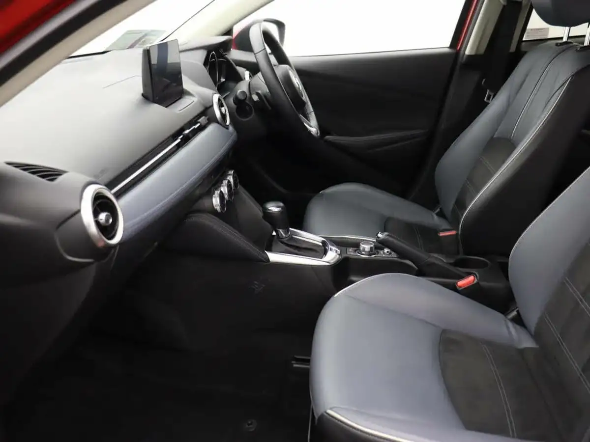 2022-mazda-mazda2-15-skyactiv-g-gt-sport-big-8