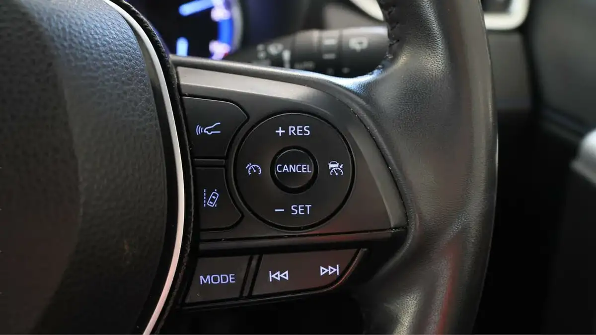 2020-toyota-rav4-25-vvt-i-dynamic-215bhp-big-24