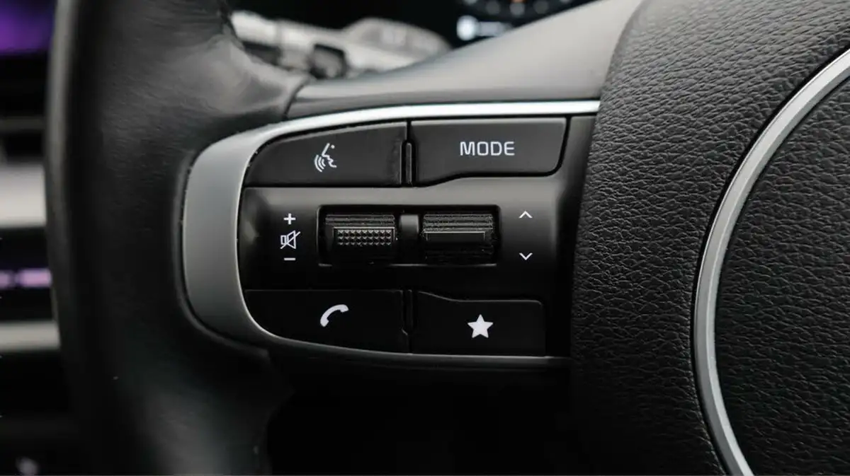 2023-kia-sportage-16-t-gdi-3-148bhp-big-23
