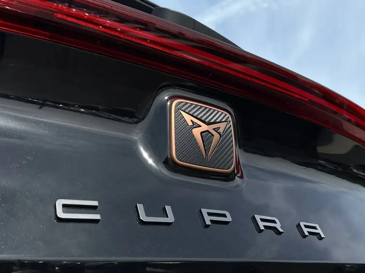 2024-cupra-formentor-20-tsi-vz2-310ps-4drive-big-29