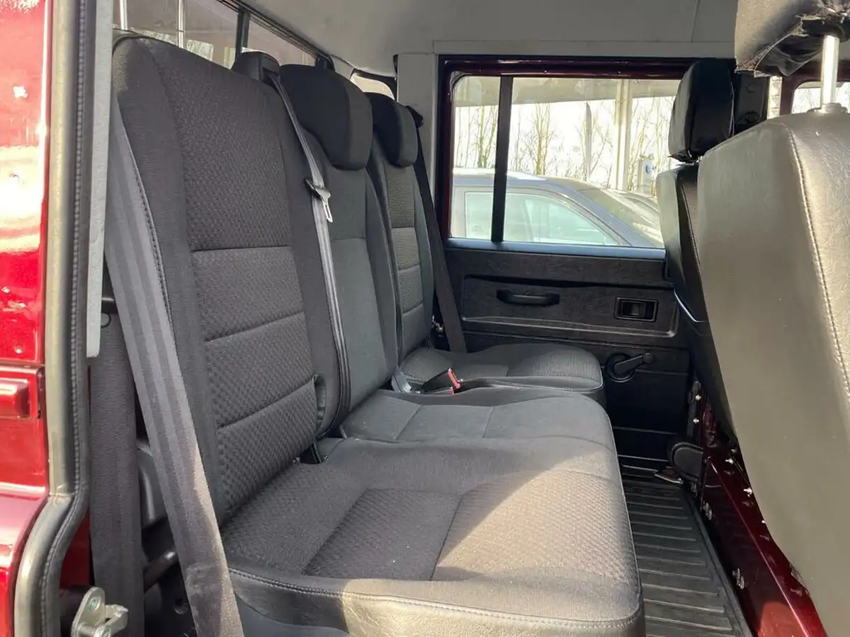 2016-land-rover-110-defender-22td-county-22i-crewcab-pickup-big-19
