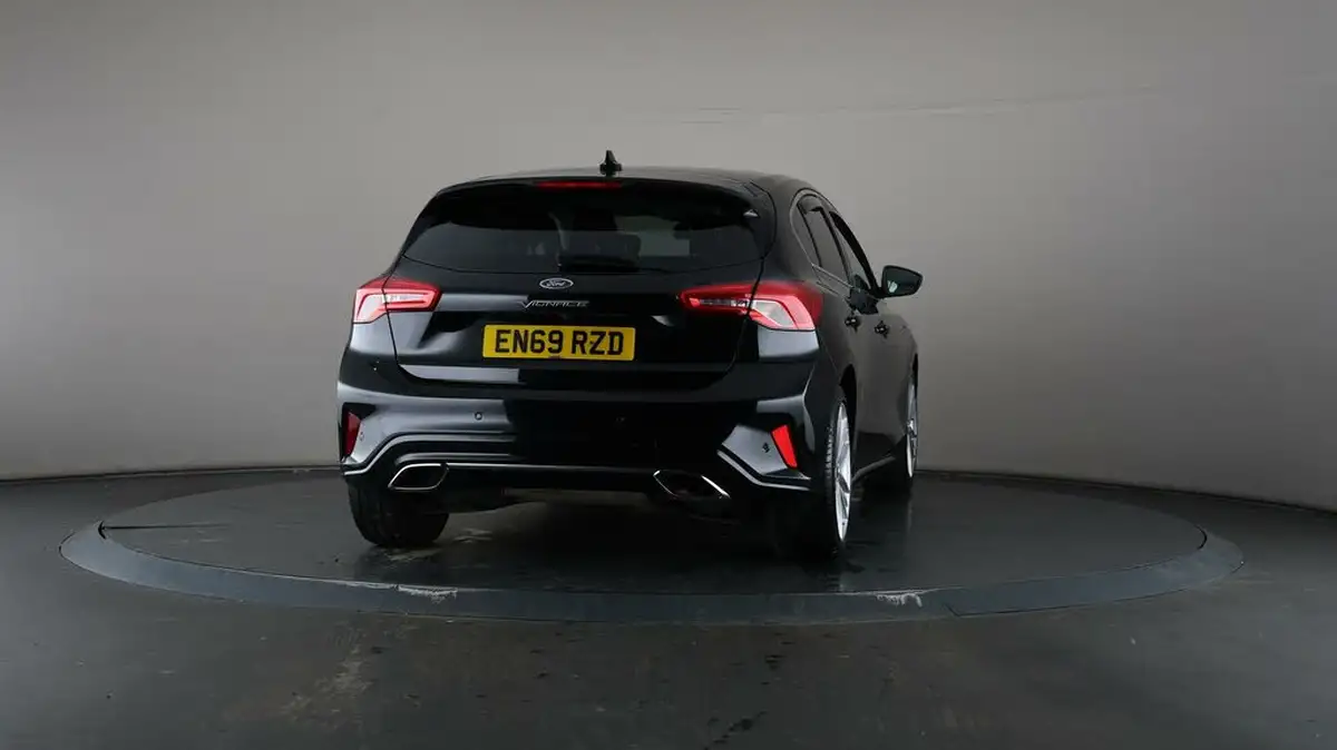 2020-ford-focus-15-vignale-hatchback-big-61