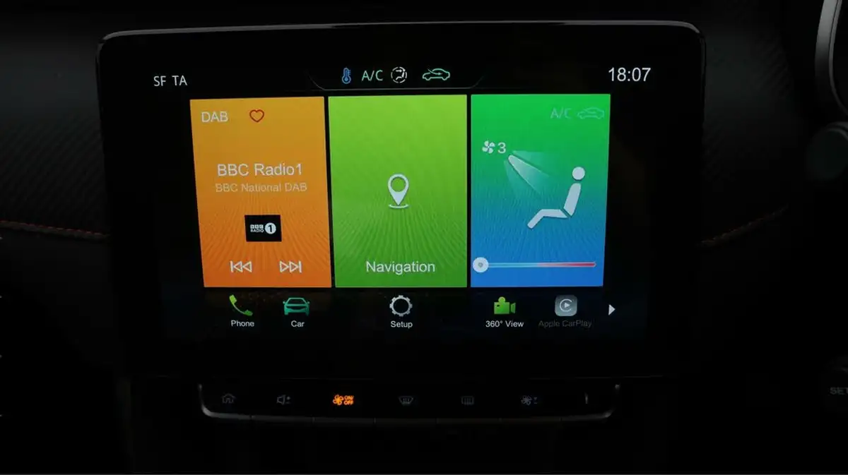 2022-mg-zs-suv-15-vti-tech-exclusive-big-11