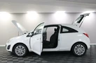 2011-vauxhall-corsa-12-excite-3d-small-3