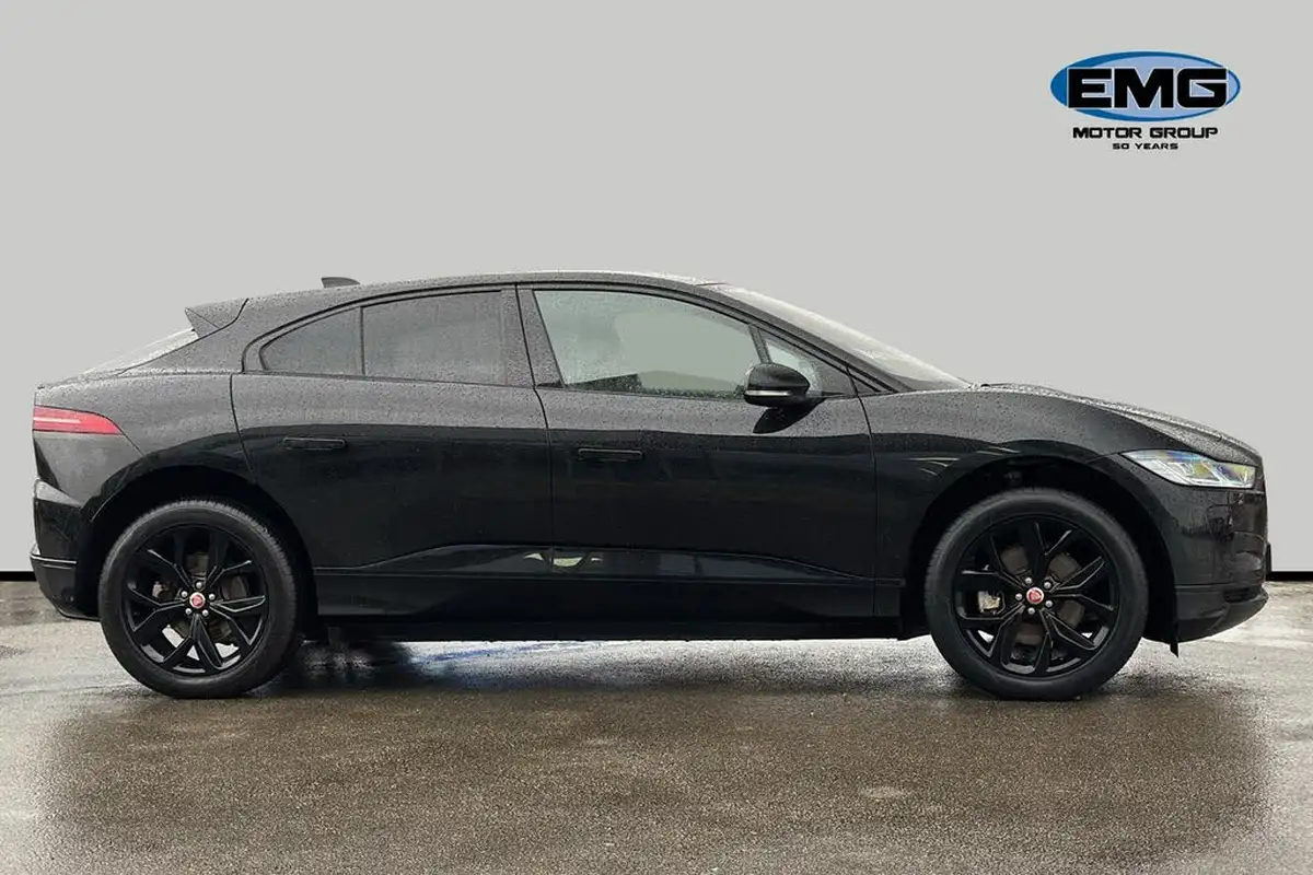 2021-jaguar-i-pace-ev400-black-big-2