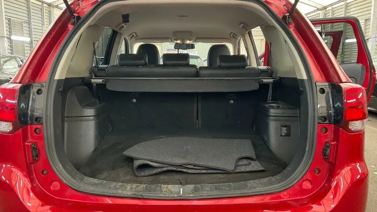 2018-mitsubishi-outlander-24-juro-phev-ss-big-8