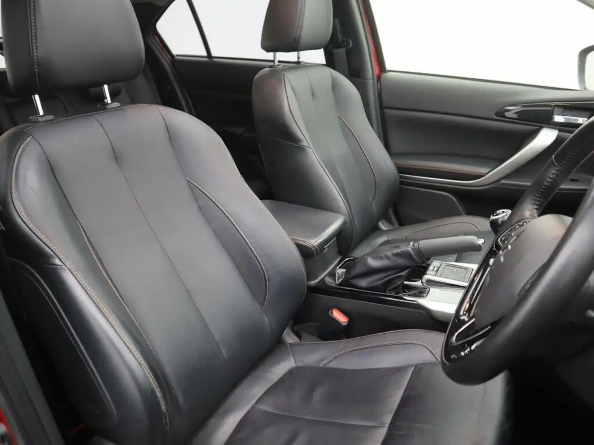 2018-mitsubishi-eclipse-cross-15-first-edition-big-7