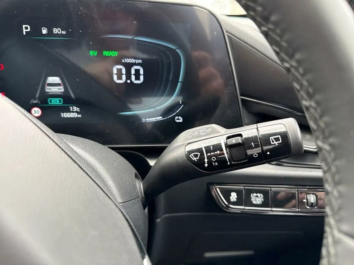 2024-kia-niro-16-gdi-2-hev-132kwh-big-27