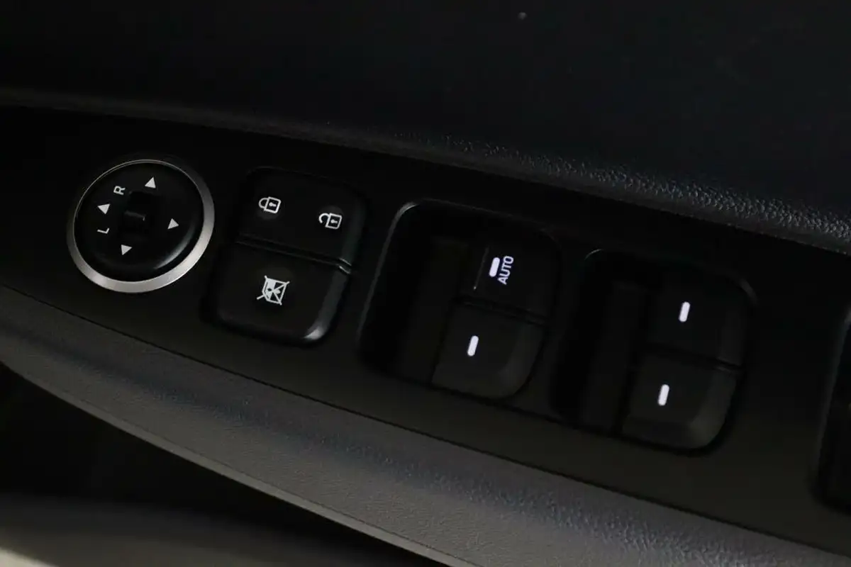 2019-hyundai-i10-12-premium-se-auto-big-17