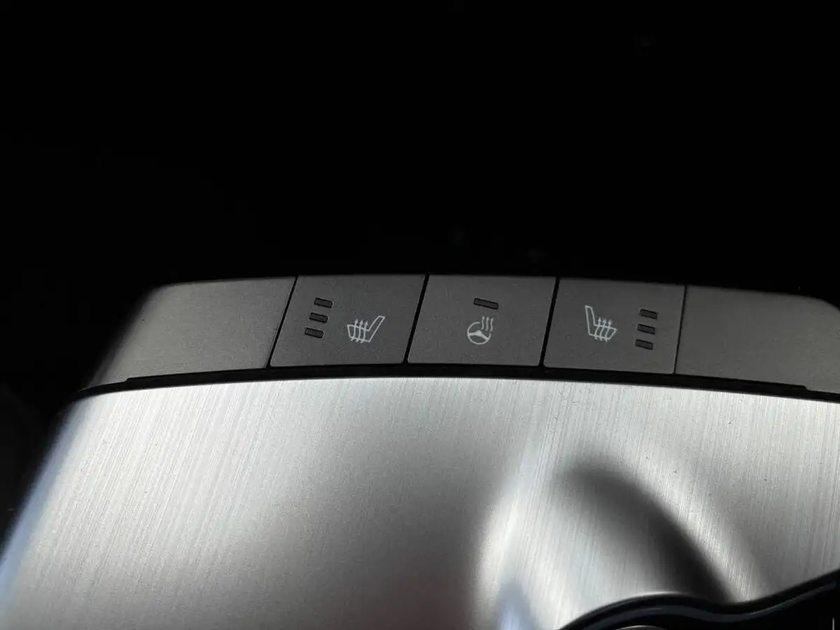2024-kia-ev6-e-air-774kwh-lithium-ion-big-29