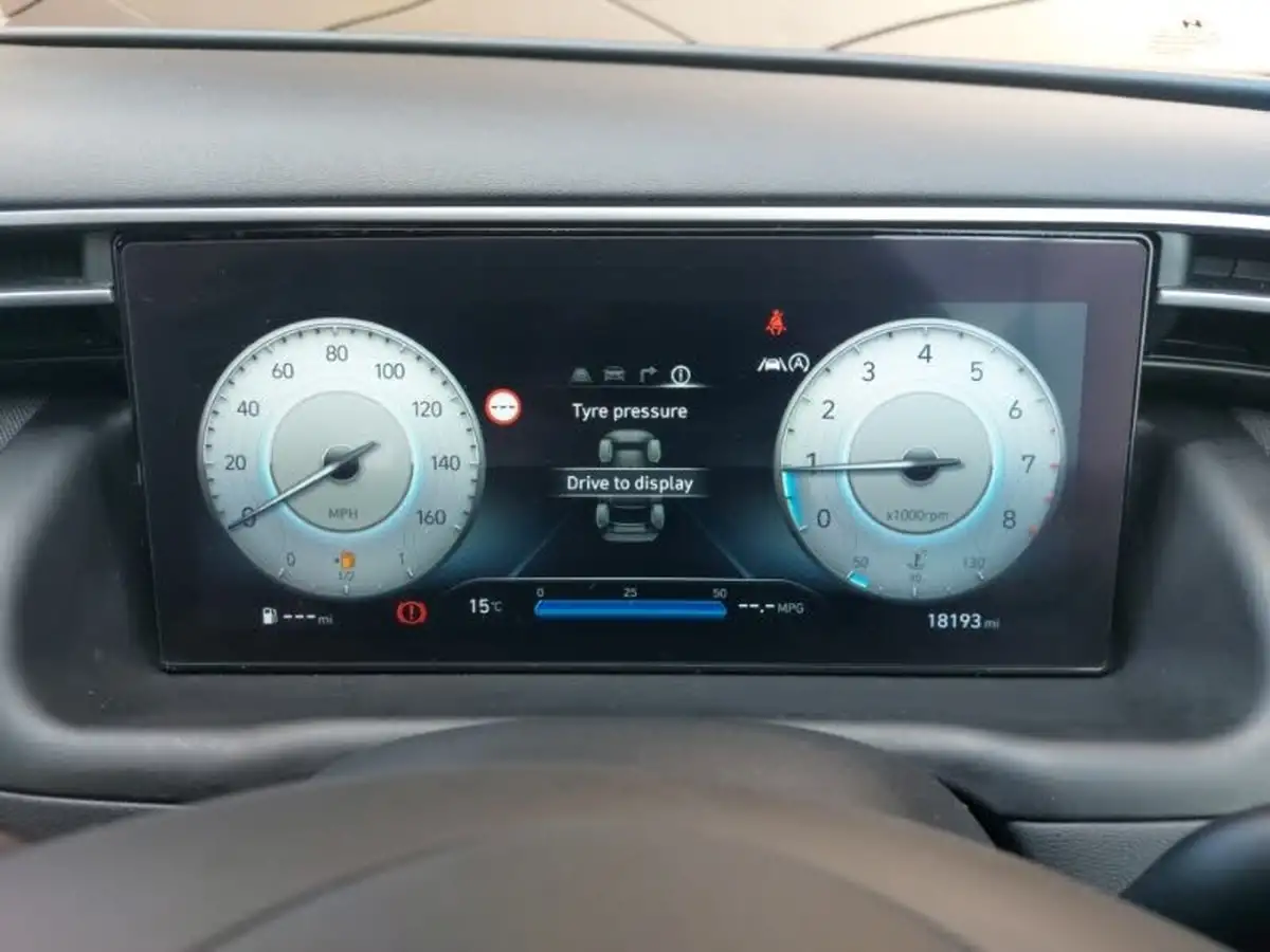 2021-hyundai-tucson-16-t-gdi-se-connect-150ps-48-volt-mhev-big-10