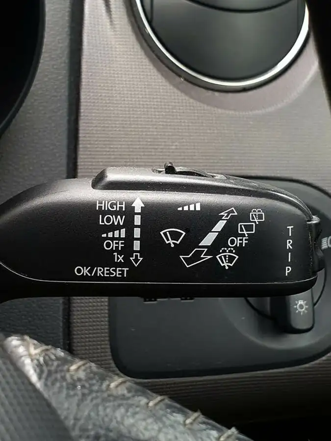 2013-seat-ibiza-14-toca-16v-85ps-hatchback-5d-big-30