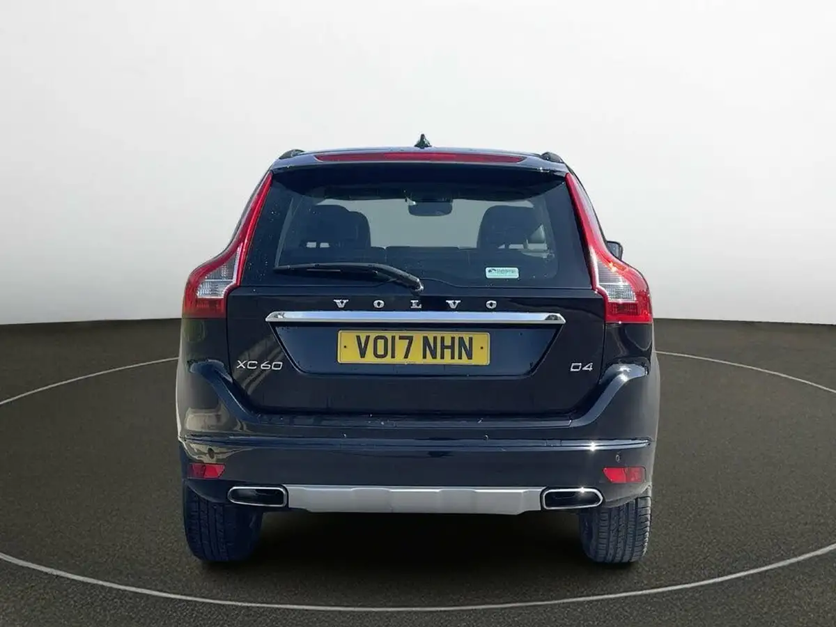 2017-volvo-xc60-20td-d4-se-big-6