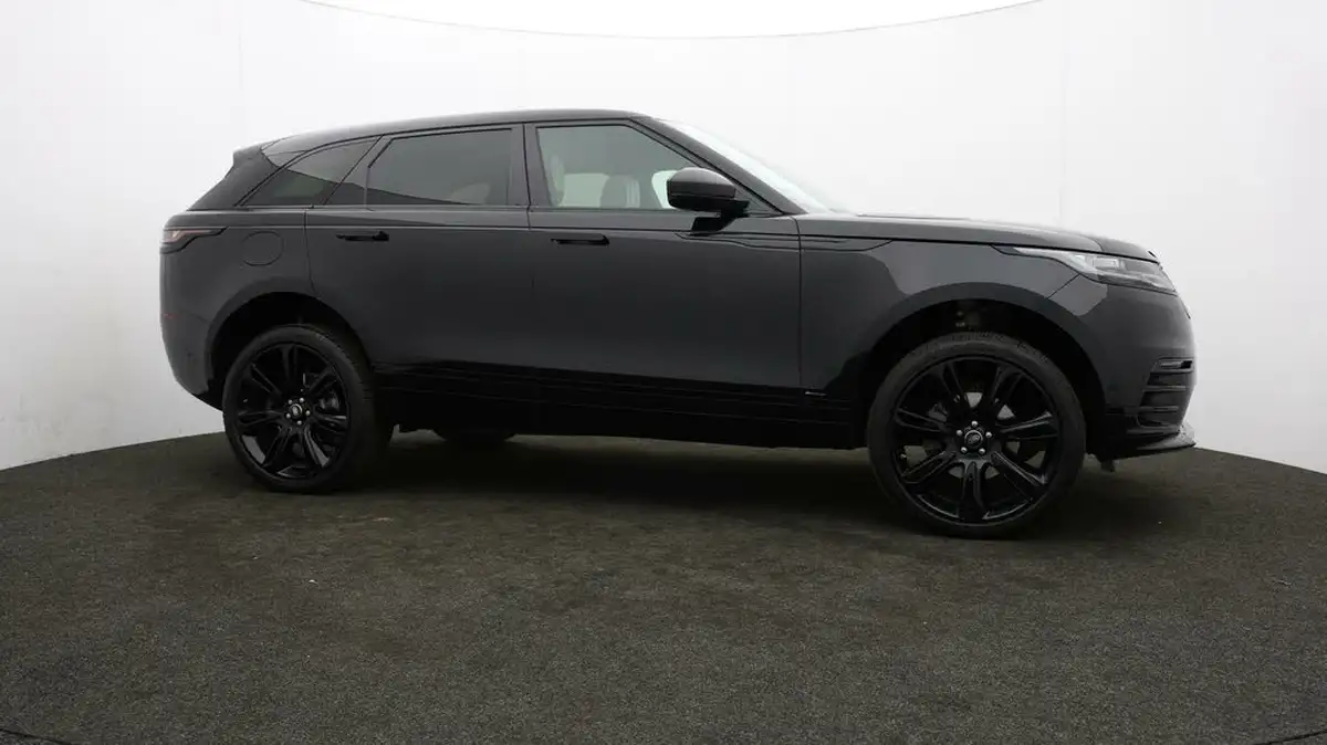 2019-land-rover-range-rover-velar-20-d240-r-dynamic-hse-big-34