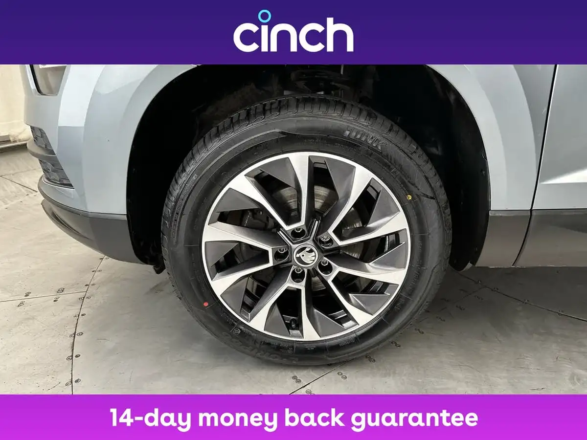 2021-skoda-karoq-15-tsi-se-drive-big-16