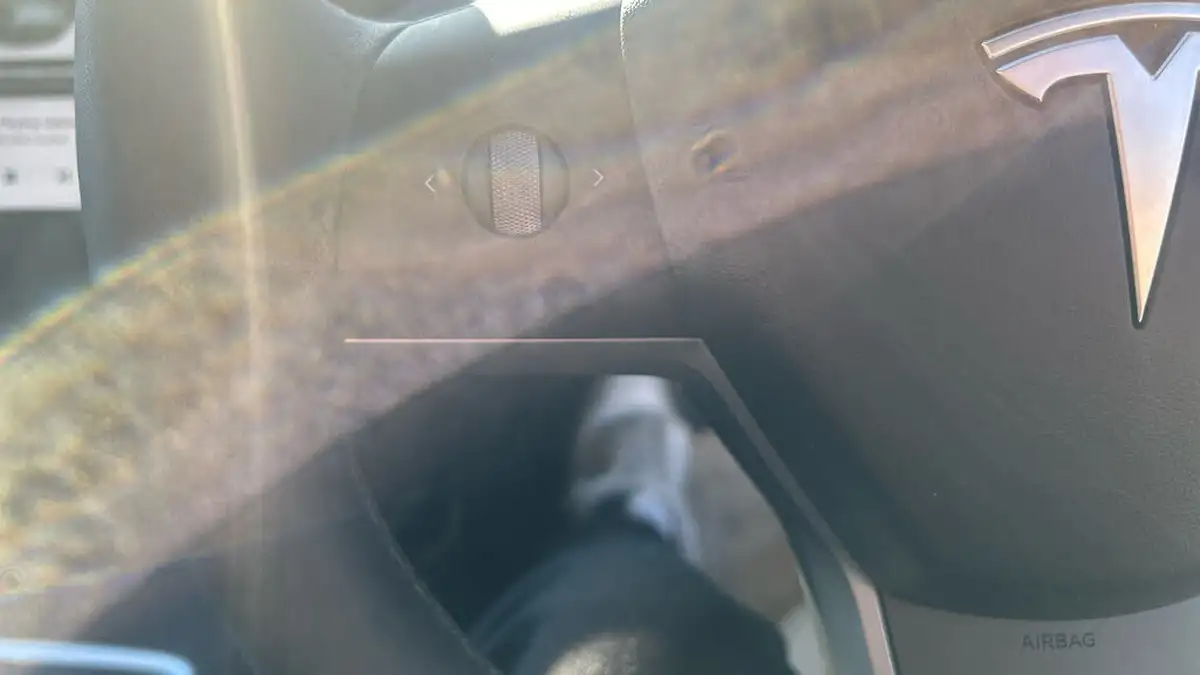 2021-tesla-model-3-e-long-range-awd-big-27