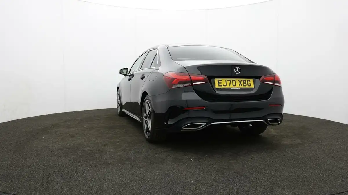 2020-mercedes-benz-a-class-13-a200-amg-line-saloon-4d-7g-dct-big-71