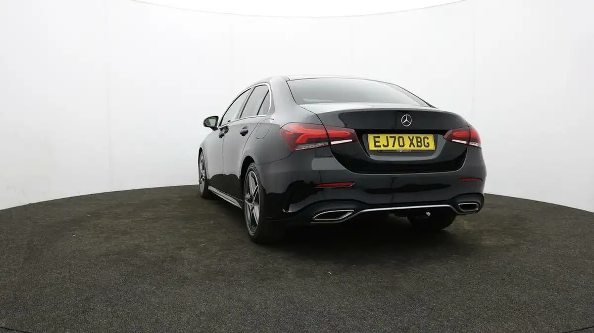 2020-mercedes-benz-a-class-13-a200-amg-line-saloon-4d-7g-dct-big-23
