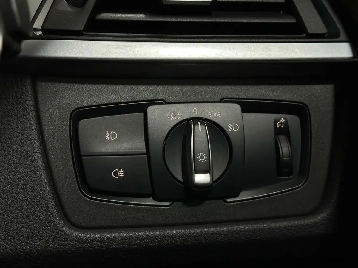 2016-bmw-4-series-20-420i-m-sport-ss-gran-coupe-5d-1998cc-big-15