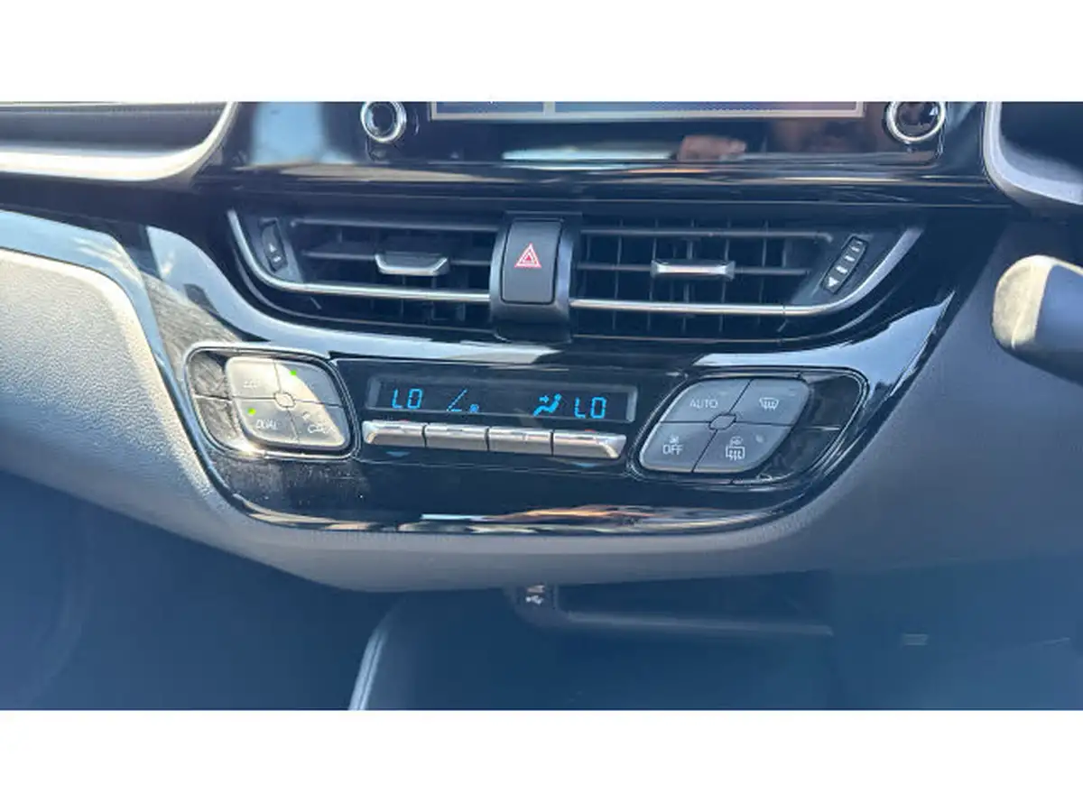 2022-toyota-c-hr-18-vvt-i-icon-big-31