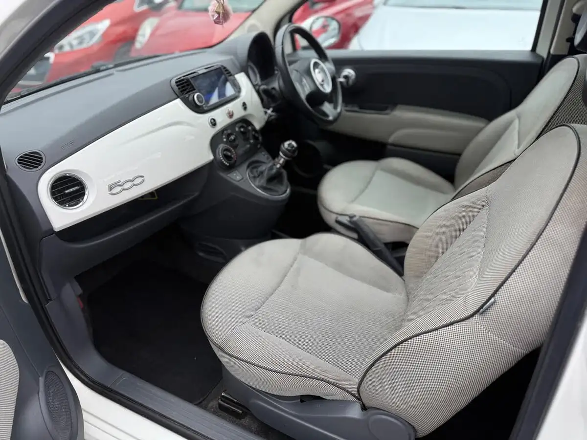 2009-fiat-500-12-lounge-big-9