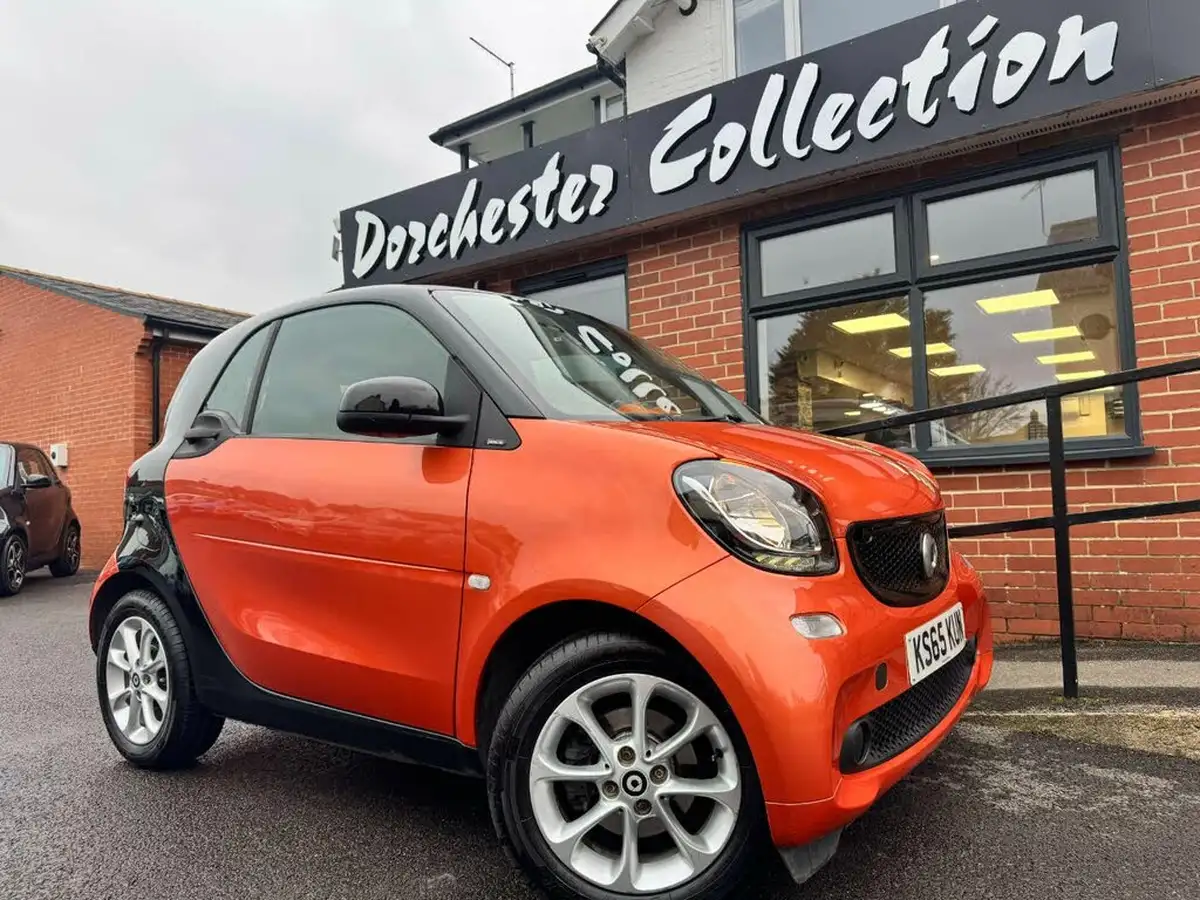 2015-smart-fortwo-10-passion-ss-big-9