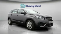 2018 Peugeot 5008 SUV 1.2 PureTech Active