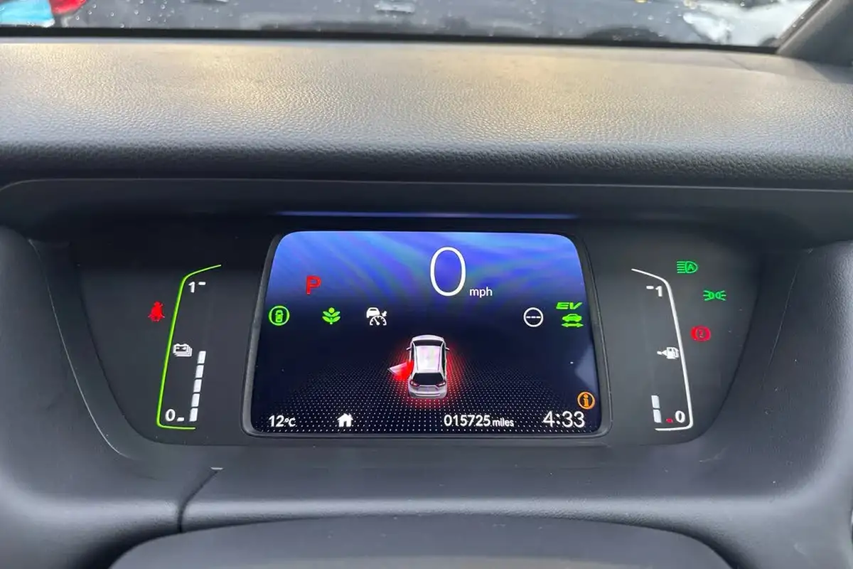 2021-honda-jazz-15-i-mmd-ex-107ps-big-10