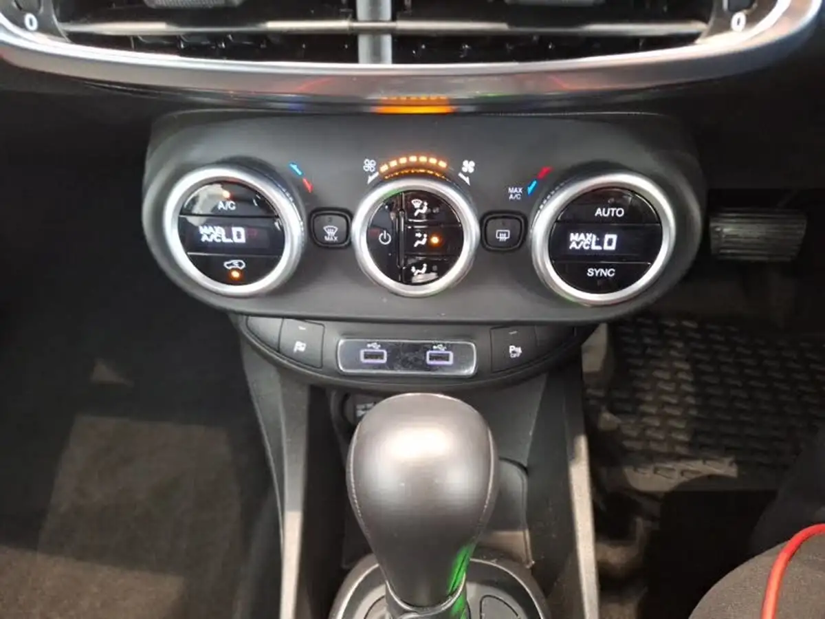 2022-fiat-500x-13-firefly-turbo-red-big-16