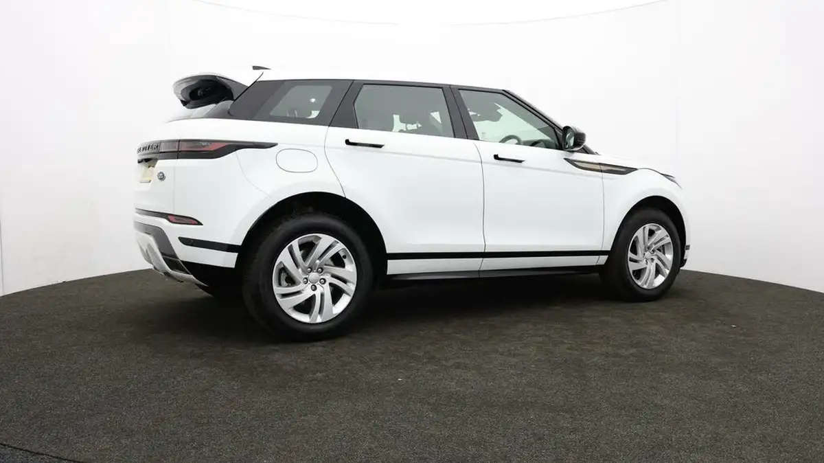 2023-land-rover-range-rover-evoque-15-p300e-r-dynamic-s-big-26