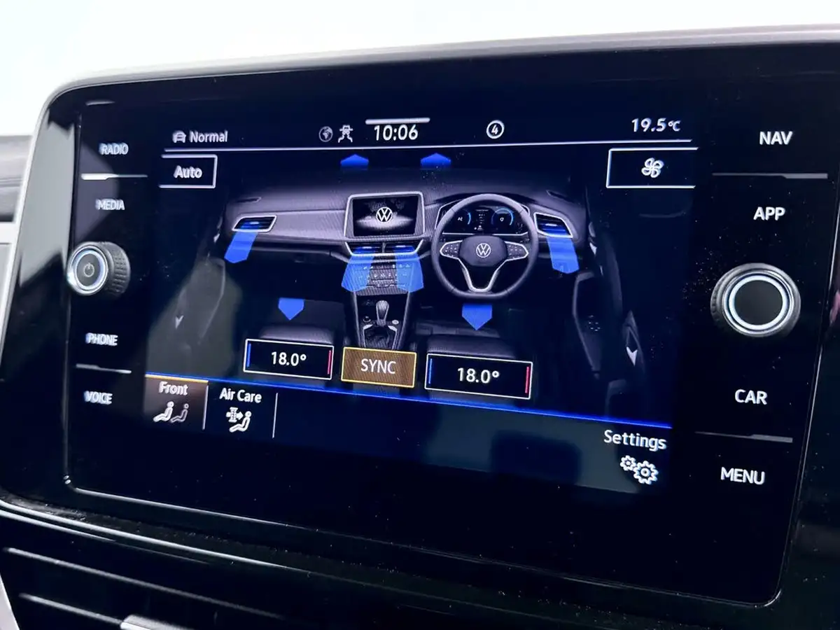 2022-volkswagen-t-roc-20-tsi-r-line-big-45