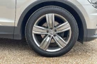 2019-volkswagen-tiguan-15-tsi-sel-small-12