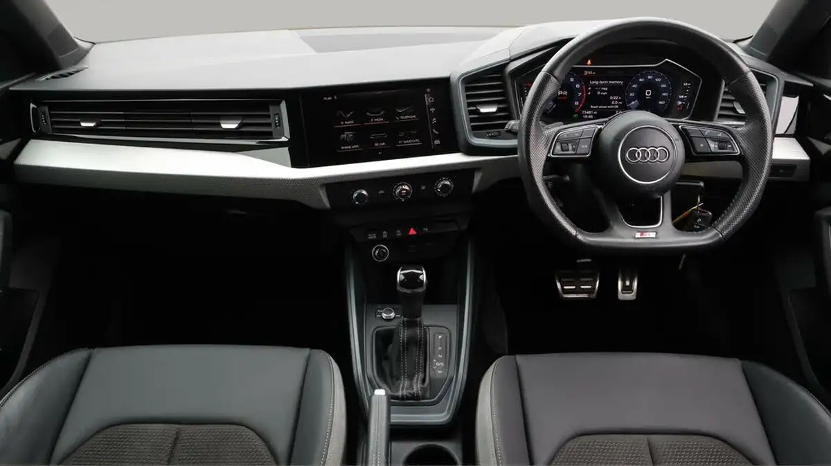 2019-audi-a1-20-40-tfsi-s-line-competition-big-13
