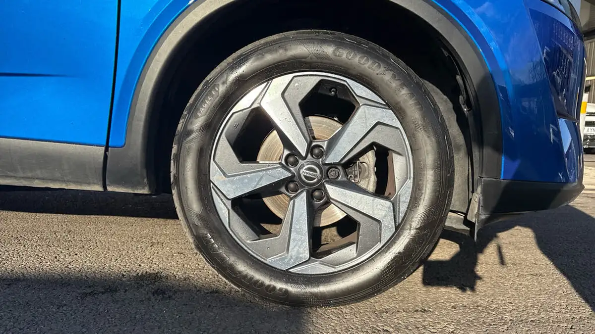 2021-nissan-qashqai-13-dig-t-n-connecta-140ps-big-13