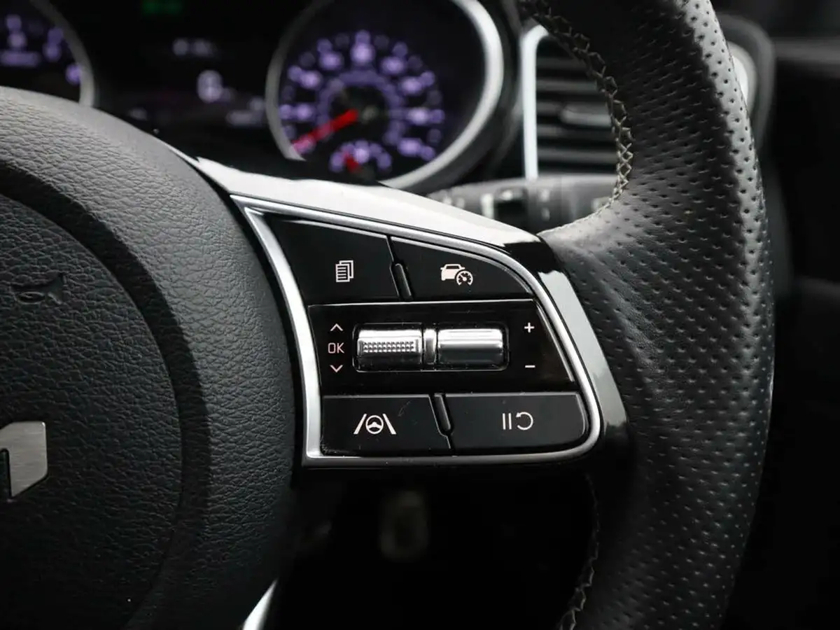 2022-kia-pro-ceed-15-t-gdi-gt-line-big-24