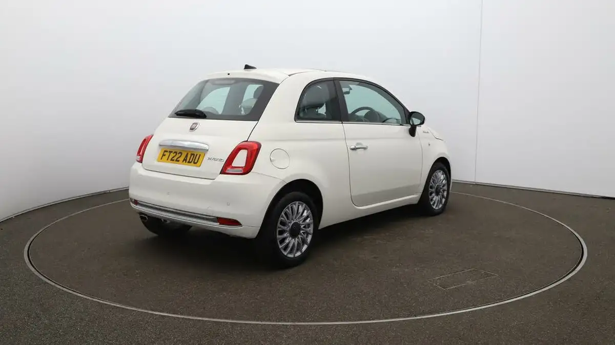 2022-fiat-500-10-dolcevita-big-45