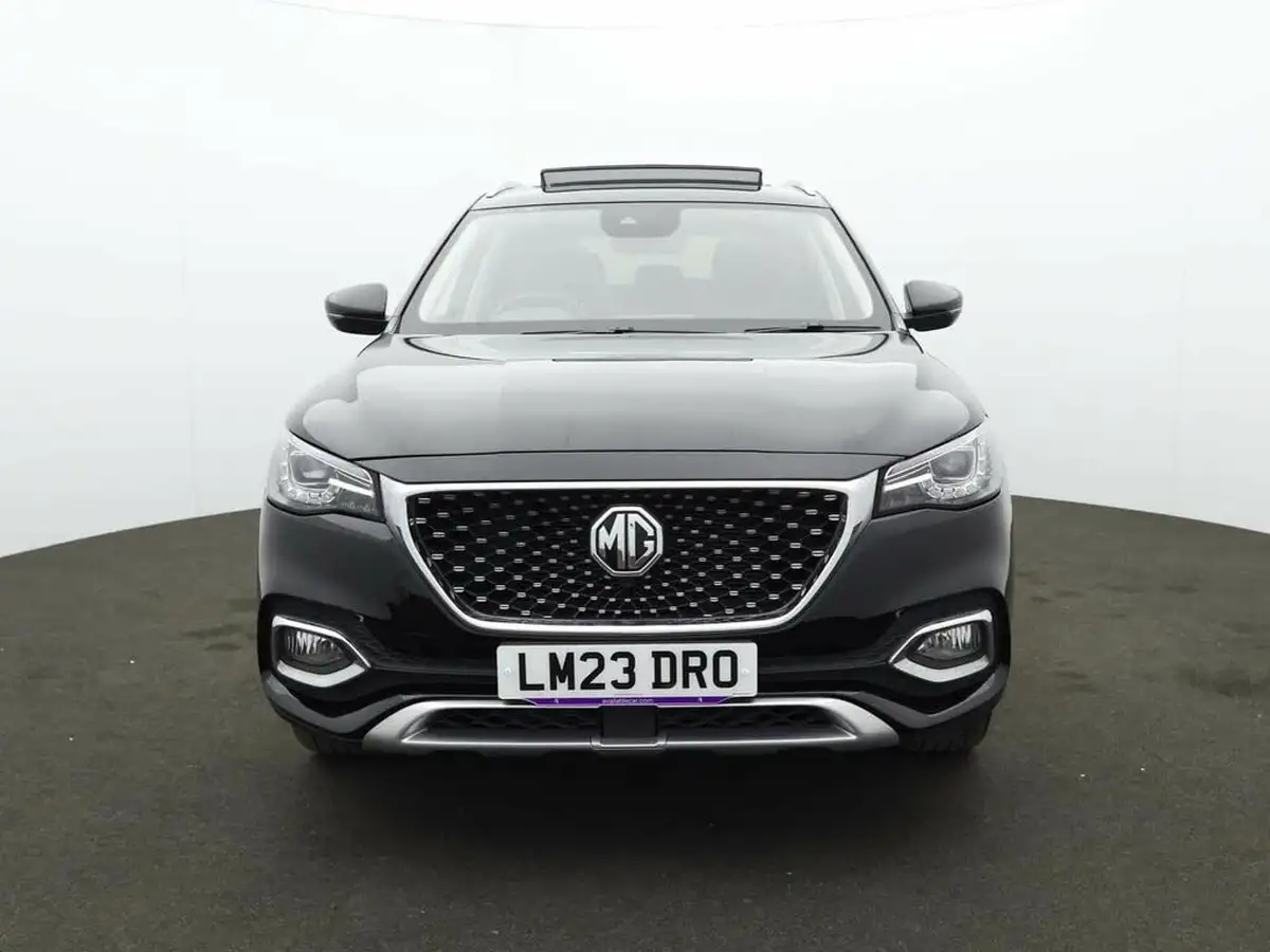 2023-mg-hs-15t-gdi-exclusive-162ps-dct-big-1