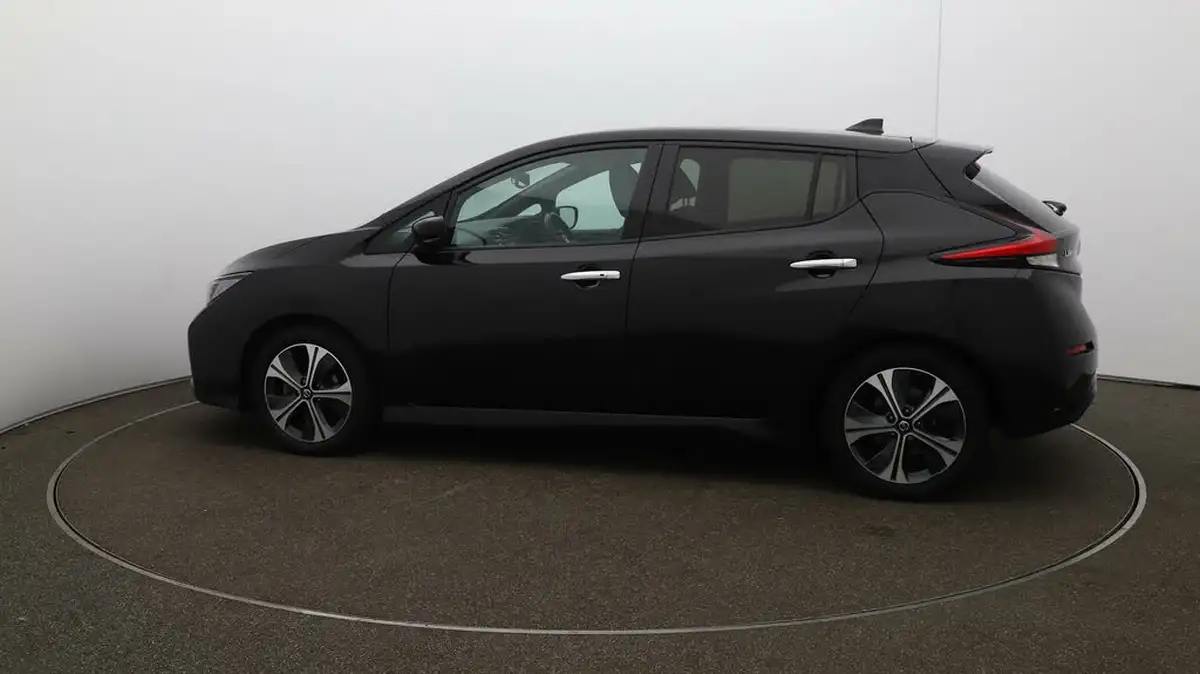 2021-nissan-leaf-e-n-connecta-big-49