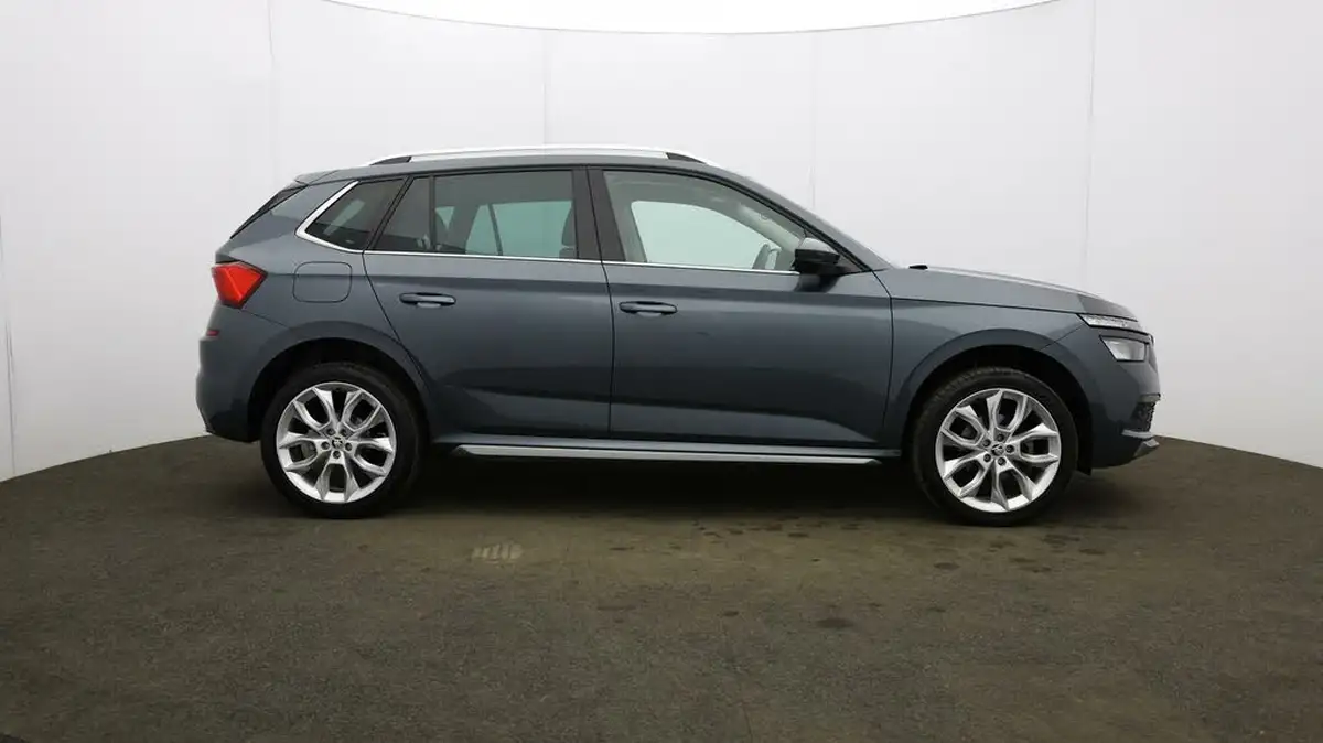 2020-skoda-kamiq-15-tsi-se-l-hatchback-big-42
