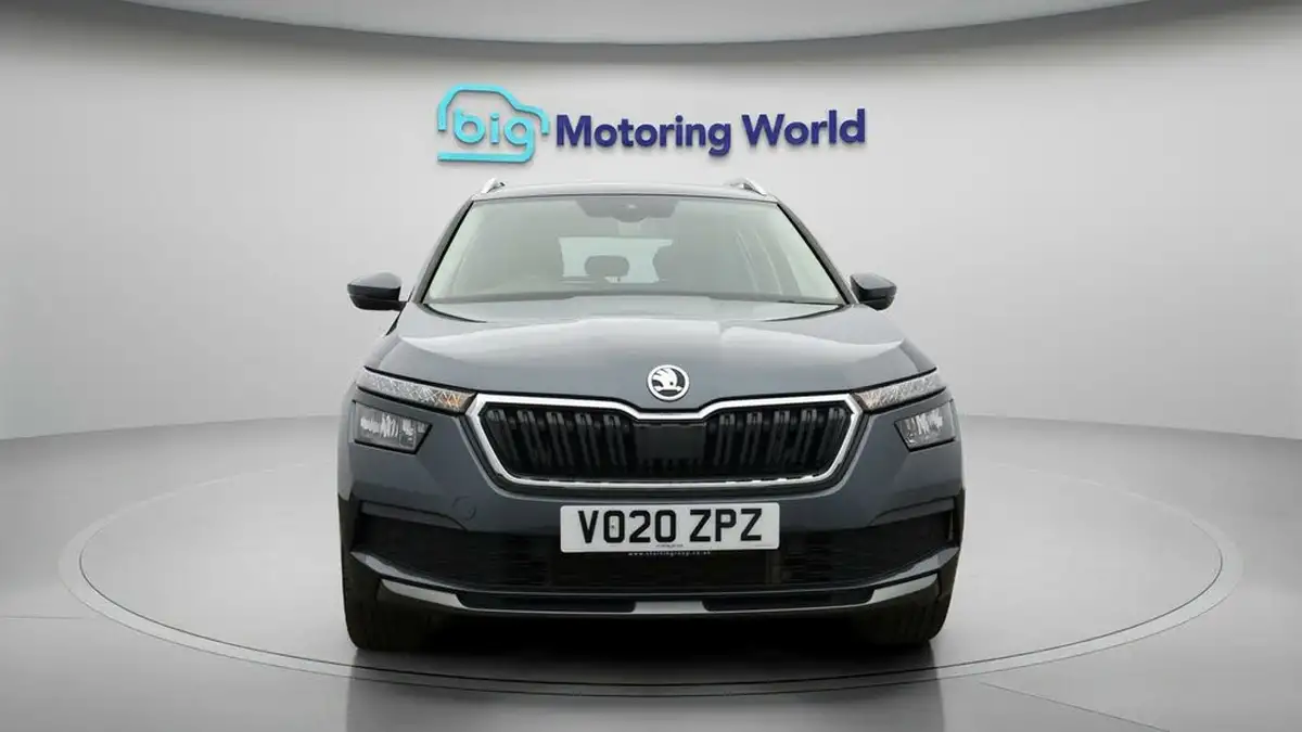 2020-skoda-kamiq-15-tsi-se-l-hatchback-big-1